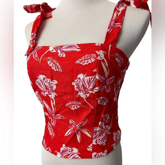 Josie linen blend top, size 4 - Picture 2 of 6